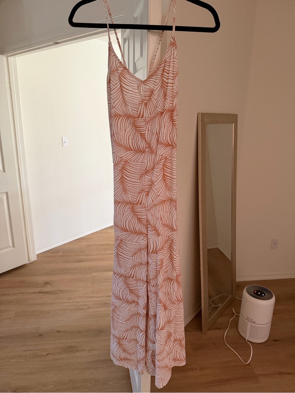 Roxy Coral and White Leaf-Print Spaghetti-Strap Romper